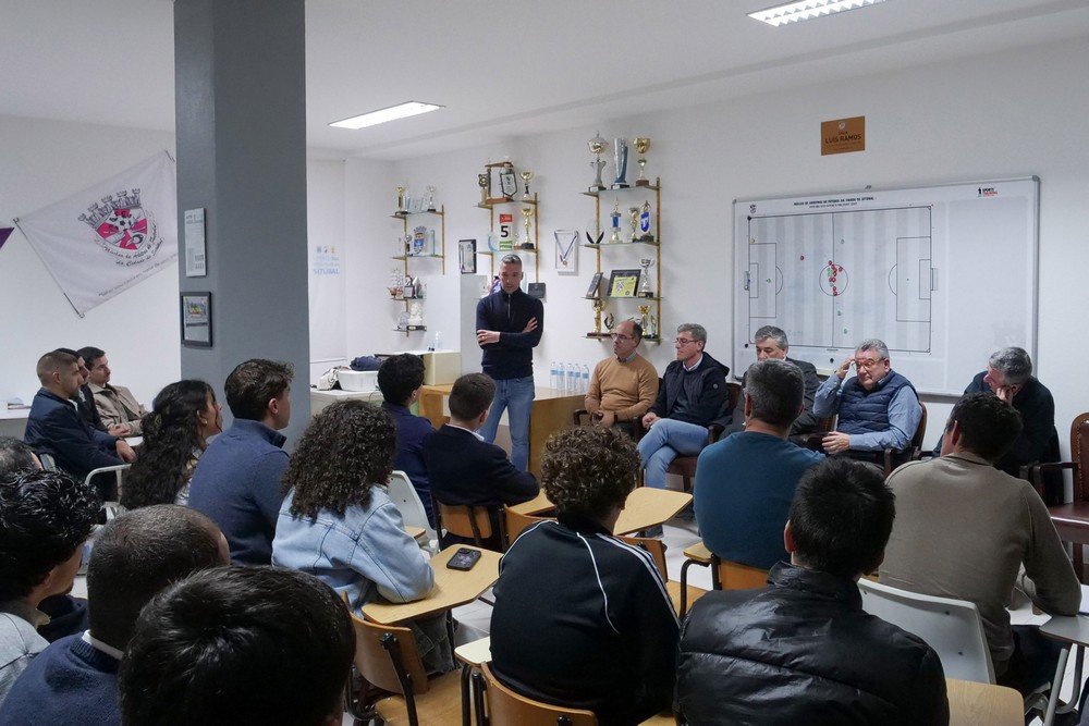 Associação de Árbitros de Futebol de Setúbal com Novas Estruturas Diretivas