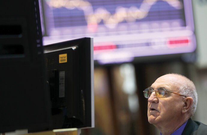 Mercado de Lisboa inicia em alta acompanhando mercados europeus