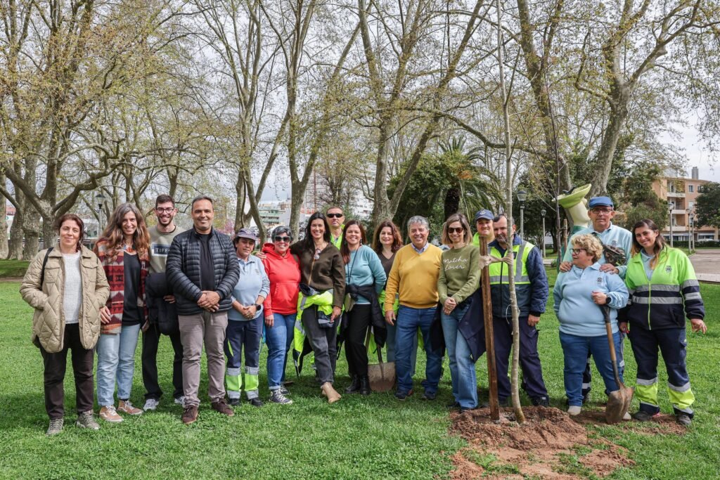 Vegetação Cultivada no Parque do Bonfim em Comemoração ao Dia Mundial das Florestas