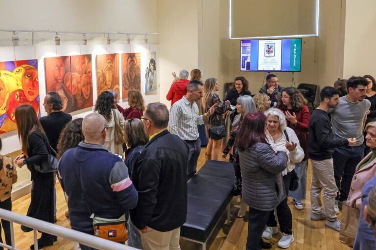Cinco criadores apresentam suas obras sobre culturas na Biblioteca Pública