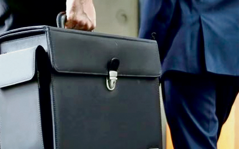 Juristas escolherão a liderança de sua Fundação de Aposentadoria exclusivamente por meio de votação digital.