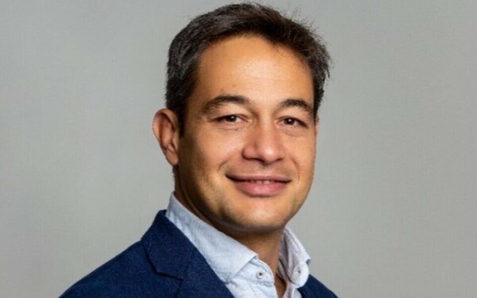 "Pressão normativa e demandas do cliente transformam 'sustentabilidade em um elemento de concorrência essencial', afirma Alejandro Tostado da CHEP"