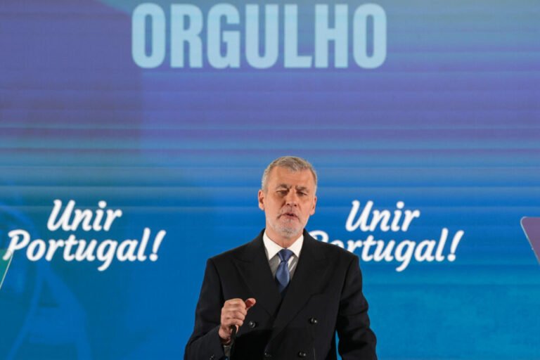 "Portugal se torna mais português? Que tipo de Portugal é este?"