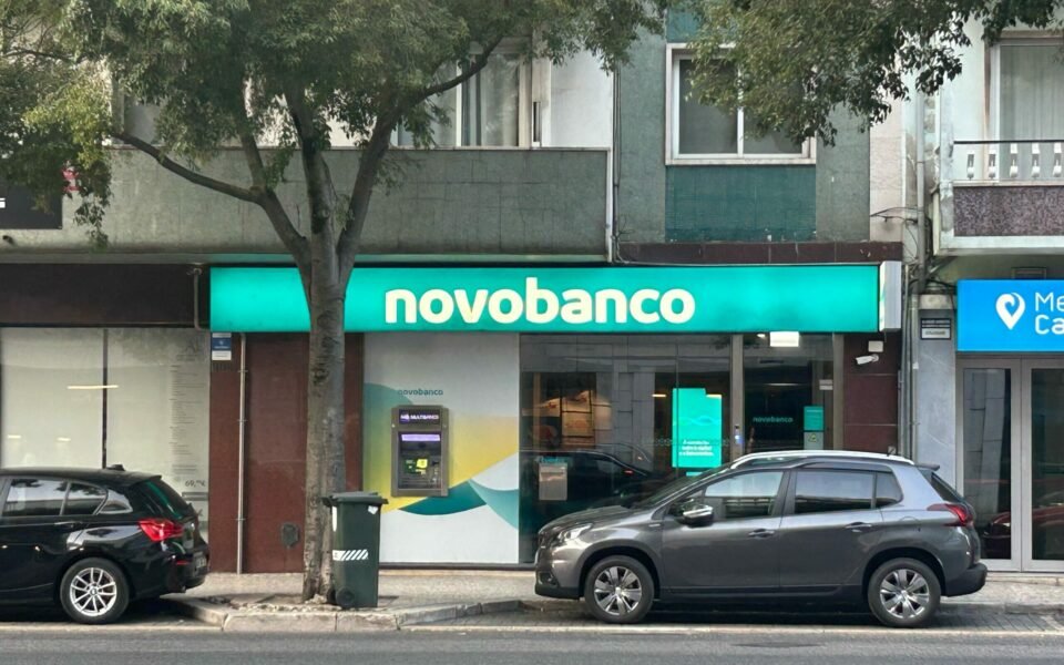 Novobanco comunica competição que irá comprar Unibanco da Unicre