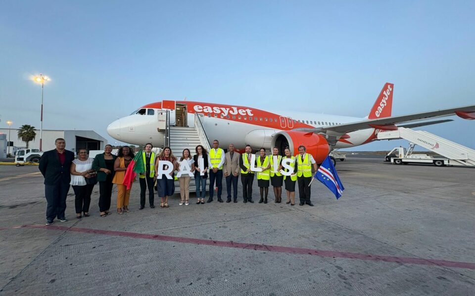 EasyJet amplifica conectividade com Cabo Verde através de novas trajetórias partindo de Lisboa e Porto.