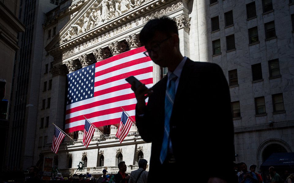 Mercados em alta aguardam deliberação do Fed