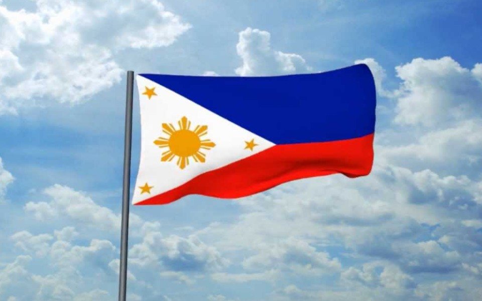 Tremor nas Filipinas resultou em pelo menos 41 fatalidades e 450 feridos.