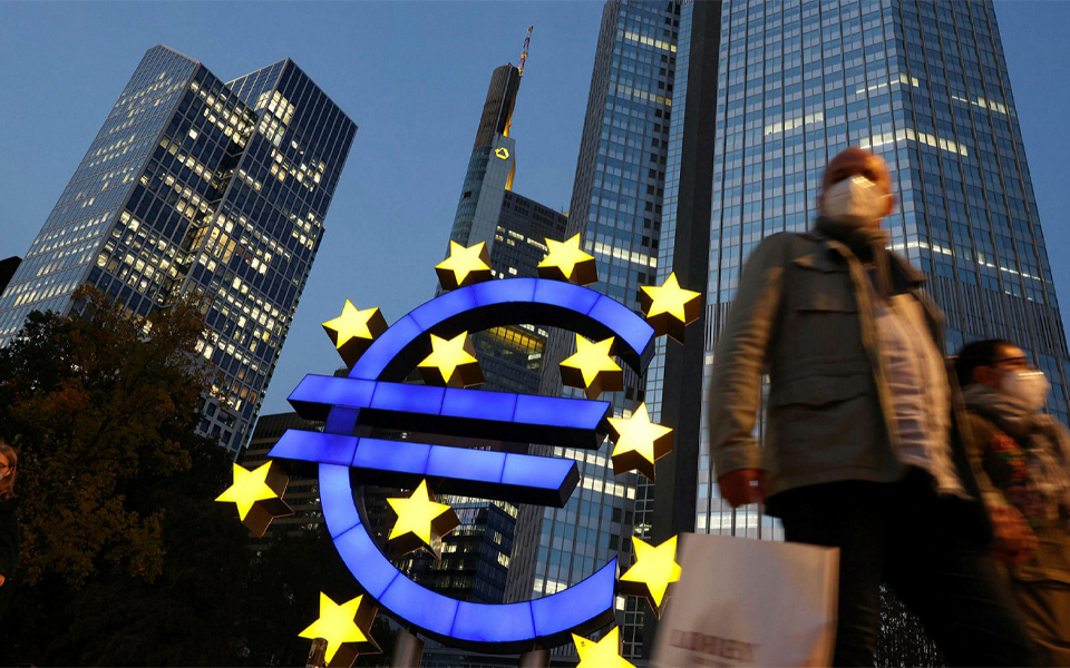 BCE escolhe 36 PSP para teste do euro digital. Parceria de instituições financeiras espanholas e Revolut na relação.